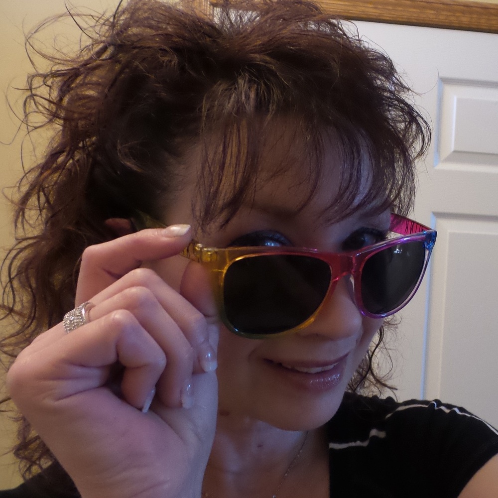 Meet Your Posher, Sheila